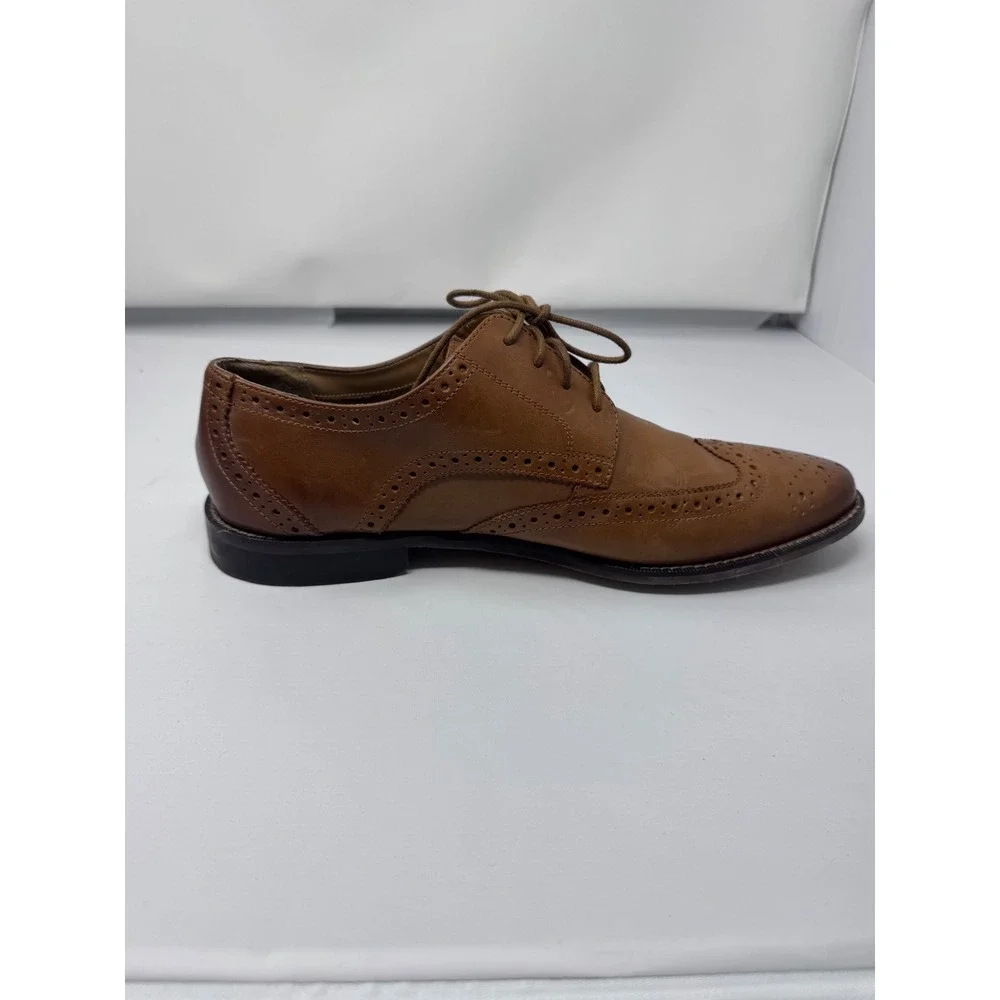 Florsheim wingtip oxford